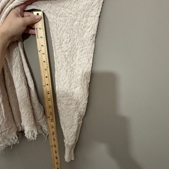 Free People Broken Glass Beige Fringe Trimmed Pullover Tunic Sweater Size XS - Picture 10 of 11